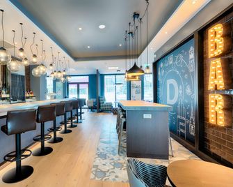 Premier Inn Darmstadt City Centre - Дармштадт - Бар