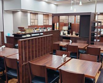 Hotel Route-Inn Odate Eki Minami - Odate - Restaurante
