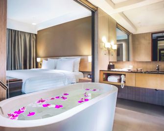 Js Luwansa Hotel And Convention Center - Jakarta
