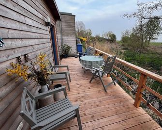 Bungalow at Grenzgraben - Ahrenshoop - Balkon