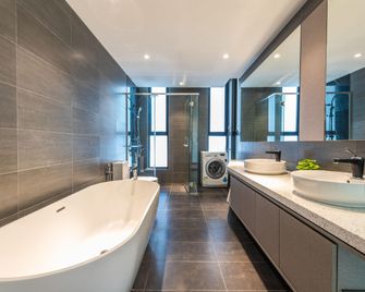 Expressionz Klcc By Wodages - Kuala Lumpur