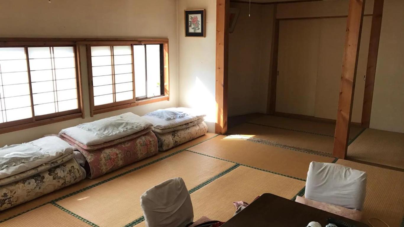 二洸旅館