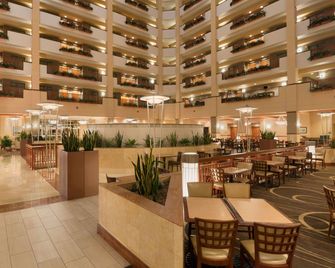 Embassy Suites by Hilton Franklin Cool Springs - פרנקלין - לובי