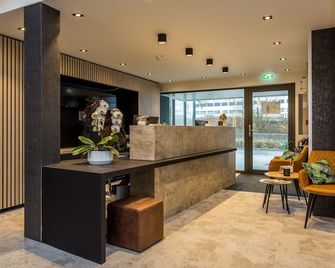 Hotel De Rousch - Heerlen - Rezeption