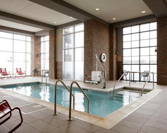 Archer Hotel Boston/Burlington - Burlington - Pool