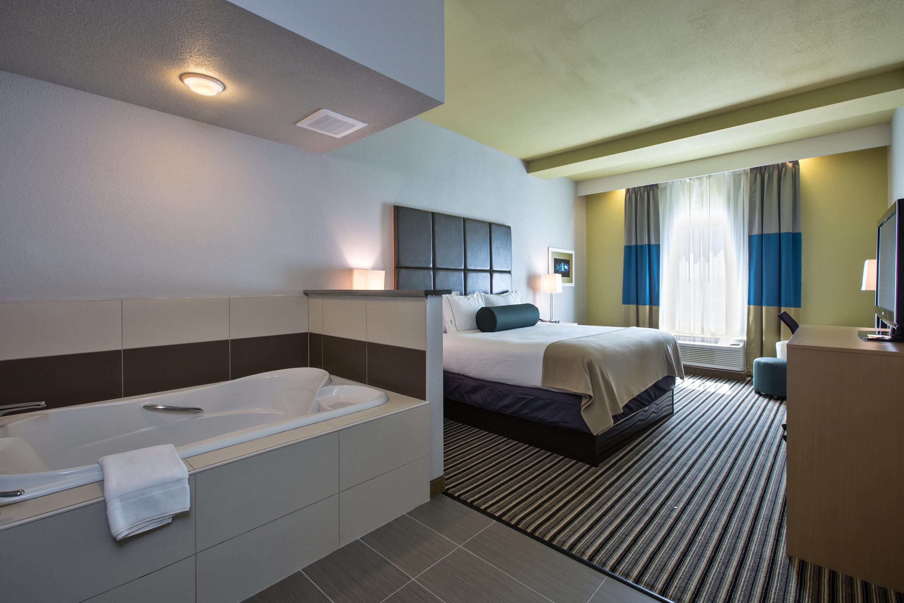Holiday Inn Express & Suites Carlisle - Harrisburg Area By IHG - Carlisle - Спальня