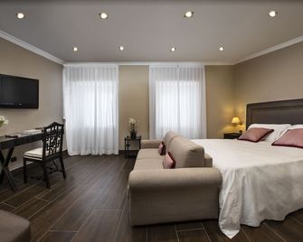 Ambasciatori Place Hotel - פיוג'י - חדר שינה