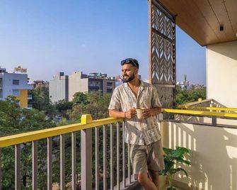 The Hosteller Gurgaon - Gurugram - Balcony