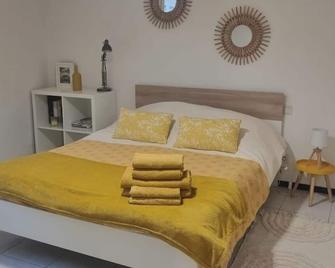 Appartement coquet Le Boulou - Le Boulou - Chambre