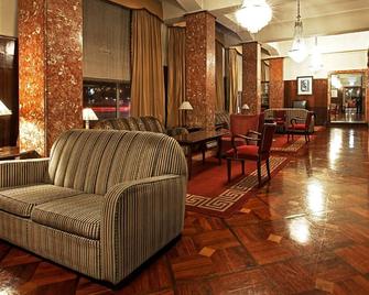 Hotel Astoria - Coimbra - Hành lang