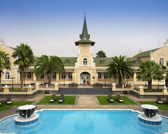 Swakopmund Hotel & Entertainment Centre - Swakopmund - Pool