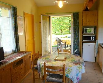 Situation Remarquable en Bordure de la Nature Tout en Étant Dans Annecy - Annecy