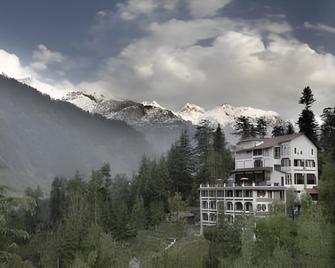 Hotel Snowcrests Manor - Manali - Bangunan
