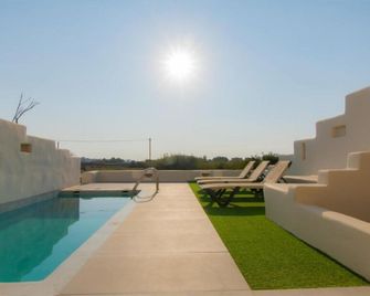 Naxos Plaka Villa - Plaka - Pool