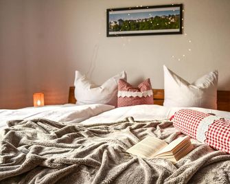 Fewo Pöhlbergblick Wolkenstein - Wolkenstein - Schlafzimmer