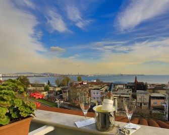 Historia Hotel - Special Class - Istanbul - Balcony