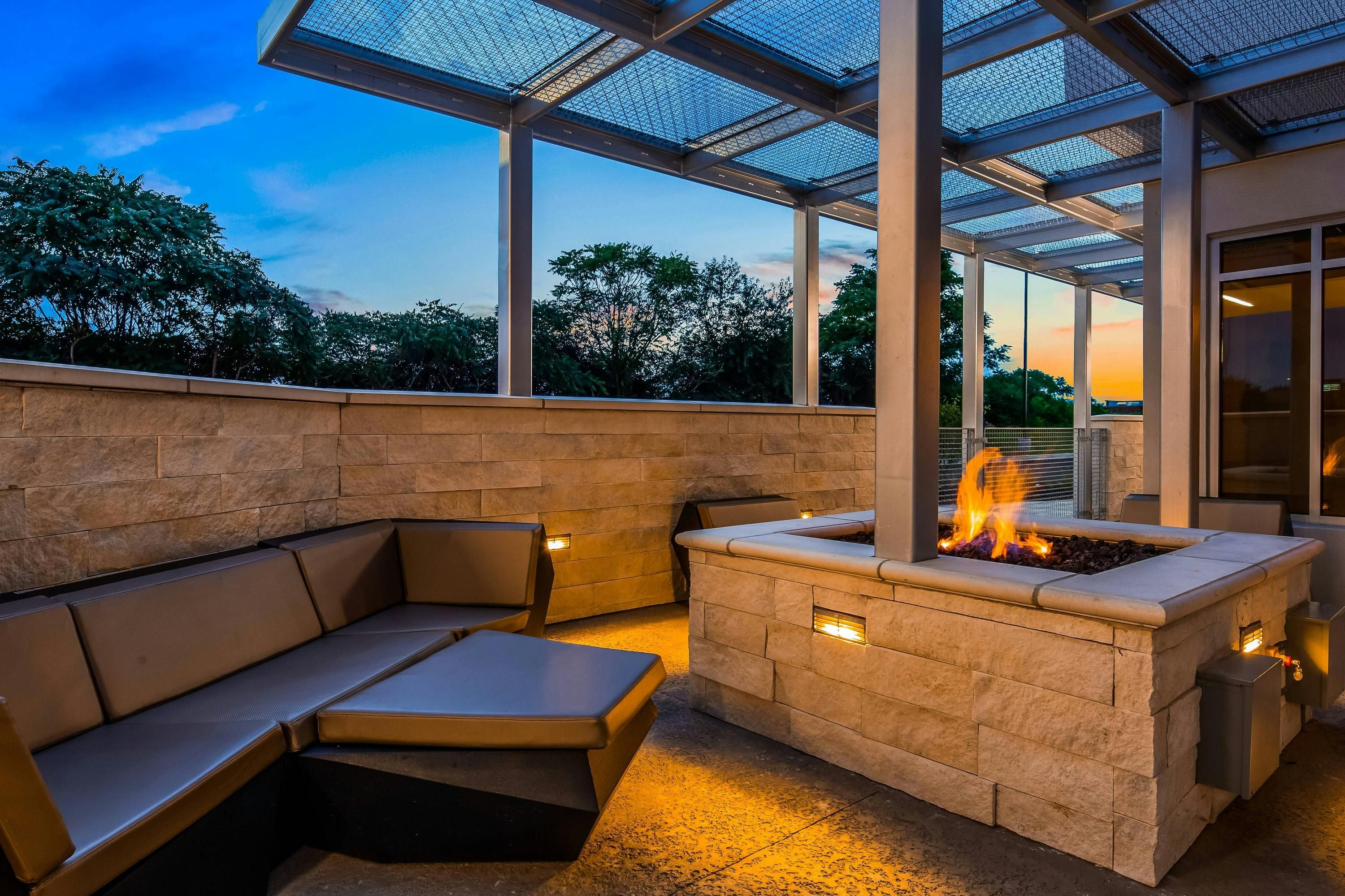 SpringHill Suites by Marriott Chambersburg - Chambersburg - Patio