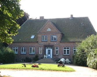Hof Loestrup - Ferienwohnungen inmitten der wunderschönen Landschaft Angeln - 쇠루프 - 건물