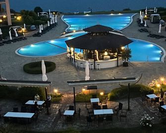 Beautiful 2 bedroom Appartment, Kaliakria Resort, Bulgaria - Topola - Piscina