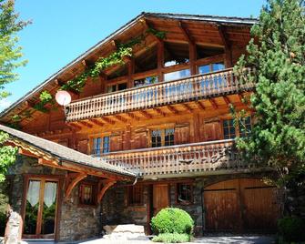 Holiday Home 'Chalet Le Pré Caro' with Mountain View, Private Terrace and Wi-Fi - La Chapelle-d'Abondance - Bâtiment