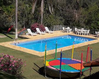 Chácara J. Thompson -Medeiros Jundiai Rentals for parties and weekends - Jundiaí - Piscina