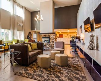 Best Western Plus Wenatchee Downtown Hotel - Wenatchee - Lounge