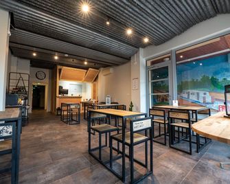 Hôtel Des Docks - Digoin - Restaurant