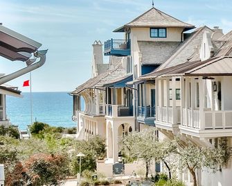 Madison Cottage, south of 30-A in Rosemary Beach. Close to Beach, Pool and Shoppes. - Rosemary Beach - Building