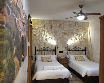 Two steps from Toledo and Las Barrancas de Burujón - Burujón - Schlafzimmer