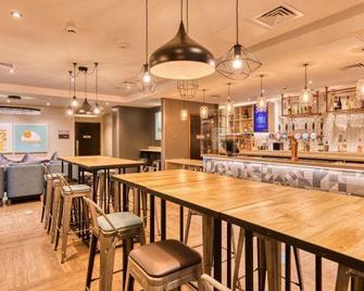 Premier Inn Dublin Temple Bar - Swords - Restaurant