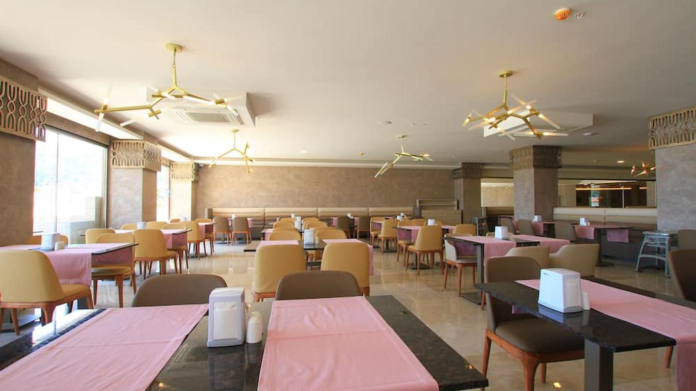 Turunc Premium Hotel