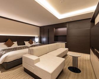 Hotel R9 Premium Ichikawaekimae - Ichikawa - Schlafzimmer