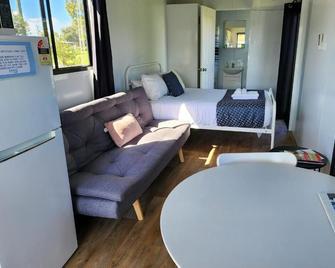 Surfrider Caravan Park - Shellharbour - Bedroom