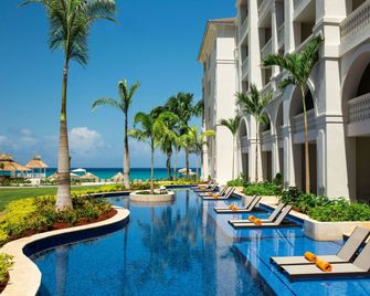 Hyatt Ziva Rose Hall - Montego Bay - Piscine