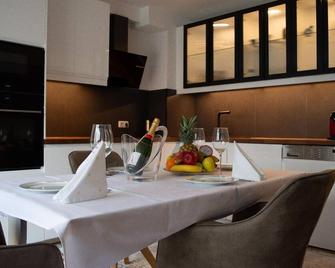 Luxury Studio Siena in Frechen Bachem bei Koln - Frechen - Sala pranzo