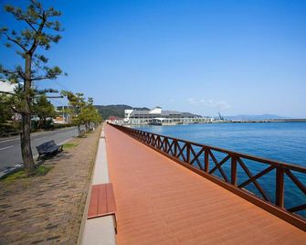 Harbor Hotel Kaigetsu - Sumoto