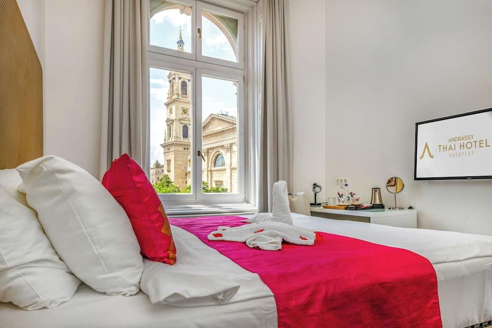 فندق أندراسي تاي