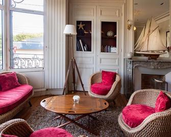 Hôtel La Villefromoy - Saint-Malo - Living room