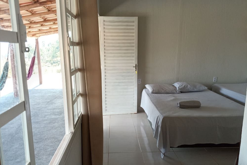 بوزادا فلوريس دي إيبي - كابيتوليو - غرفة نوم