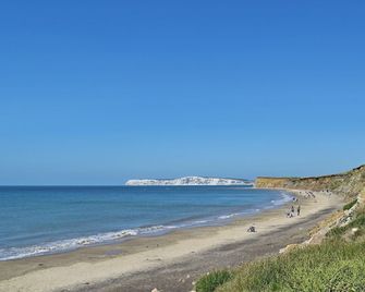 1 bedroom accommodation in Brook, near Brighstone - Newport - Beach