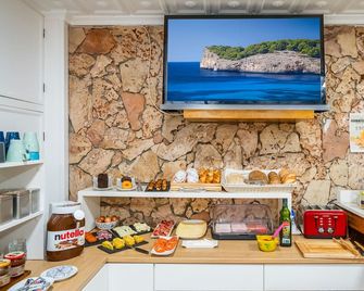 Hostal Menurka - Ciudadela - Buffet