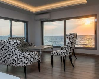 Sunrise Luxury Apartments - Rhodes - Lobby