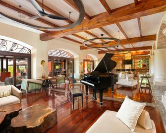 Los Suenos Marriott Ocean & Golf Resort - Herradura - Sala de estar
