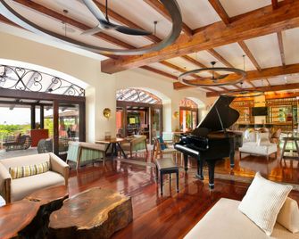 Los Suenos Marriott Ocean & Golf Resort - Herradura - Living room