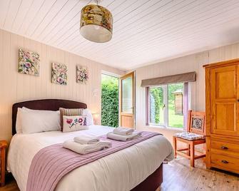 2 bedroom accommodation in Cartmel - Cartmel - Bedroom