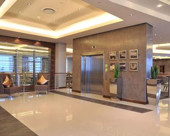 Holiday Inn Johannesburg - Rosebank - Johannesburg - Lobby