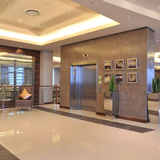 Lobby view of Holiday Inn Johannesburg - Rosebank