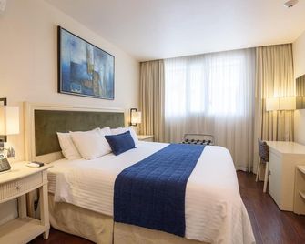 Isabella Boutique Hotel - סן פדרו סולה - חדר שינה