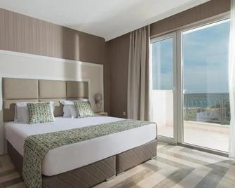 Marina Sands Bijou Boutique Hotel - Obsor - Schlafzimmer