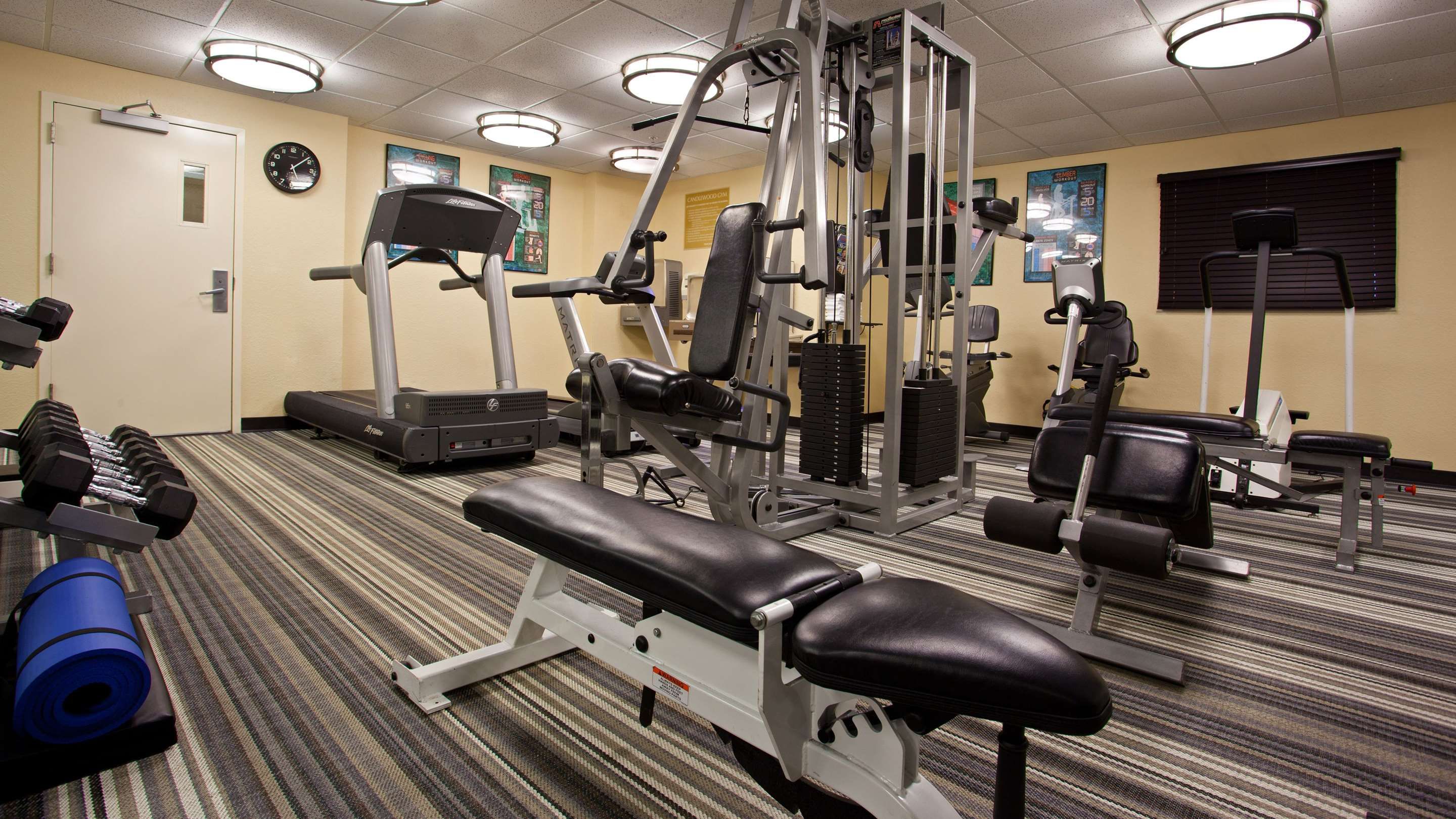 Gym view of Sonesta Simply Suites Jacksonville